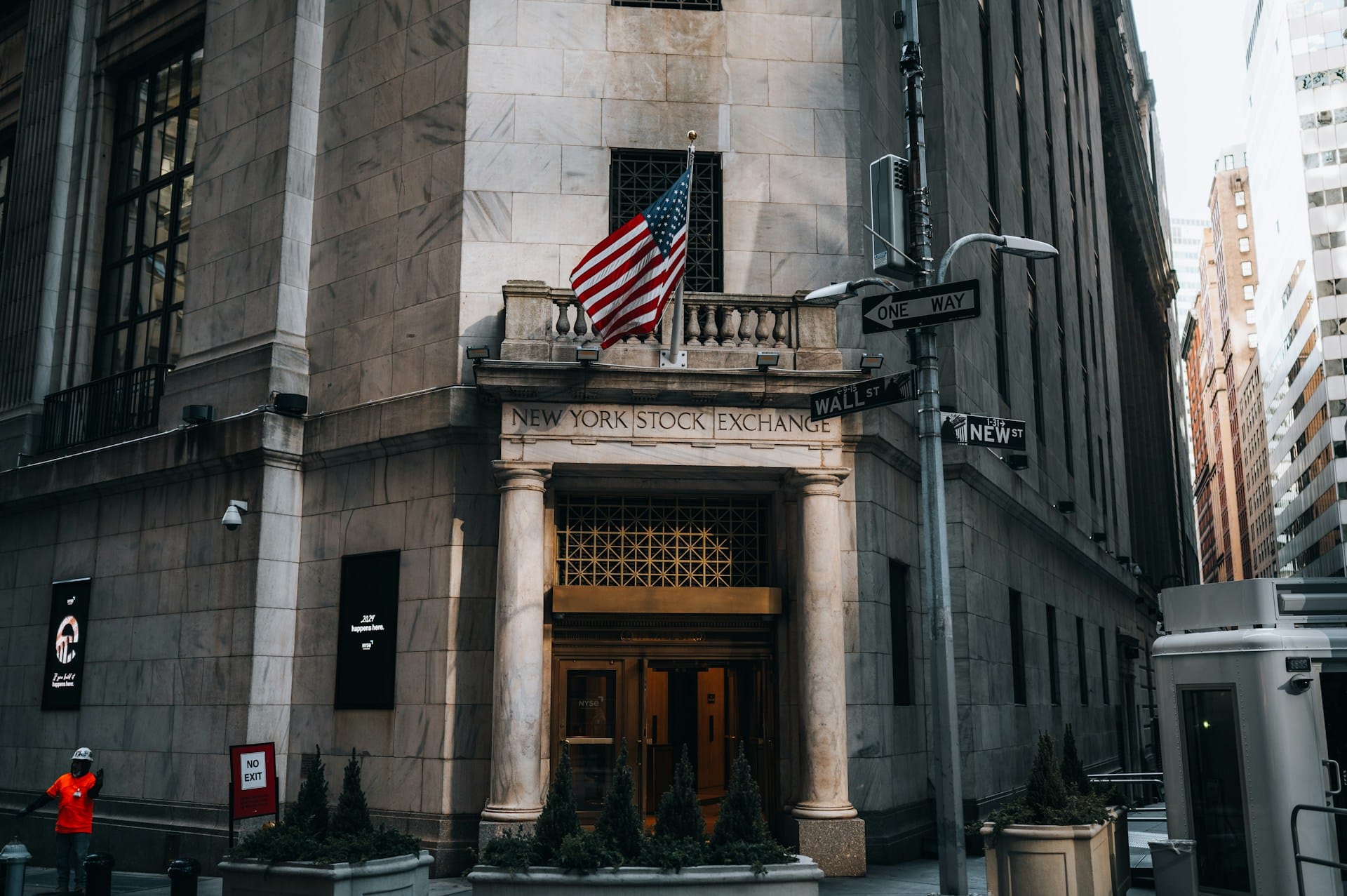 Photo by István Szitás on Unsplash